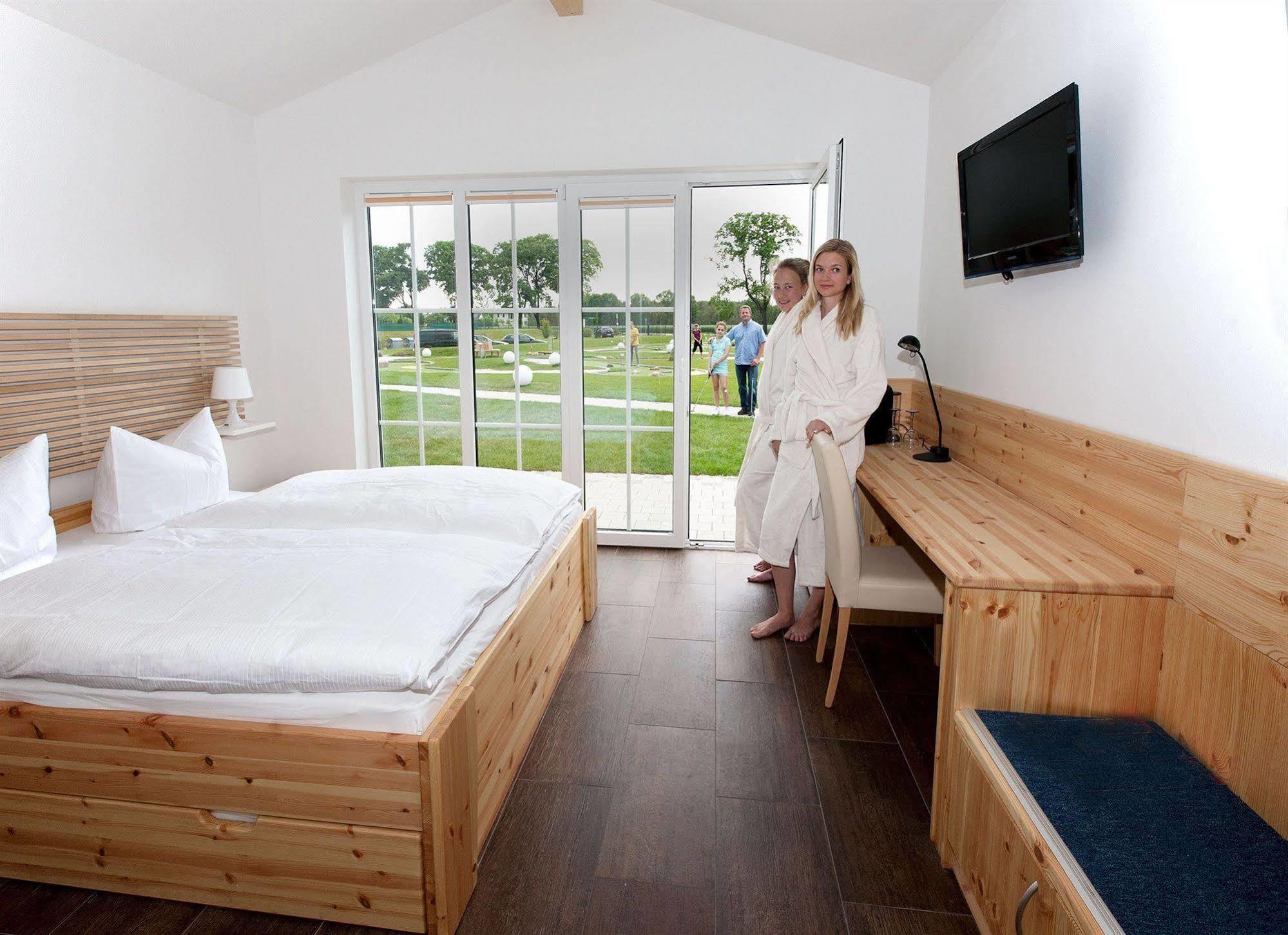 Havellandhalle Resort Seeburg  Eksteriør bilde